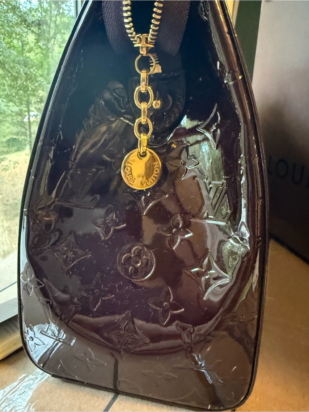 Louis Vuitton Monogram Vernis Purse - deep purple/ burgundy color - Picture 10 of 13